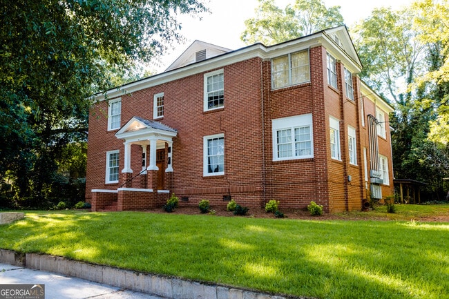 Photo - 111 E Screven St