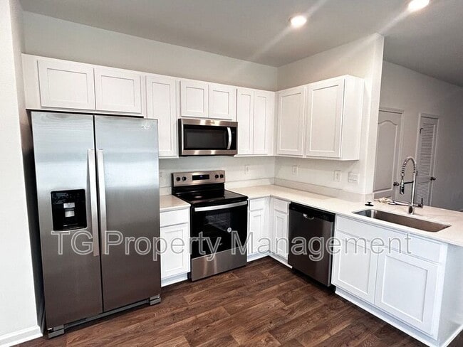 Photo - 9209 Stony Brk Rd
