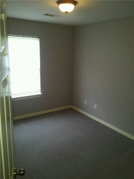 Photo - 245 Graystone Cir