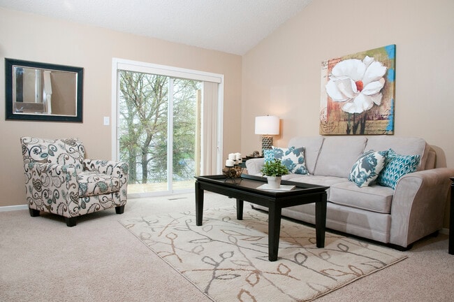 Photo - Eagan Gables Townhomes