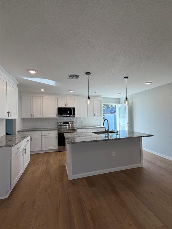 Photo - 111 W Pearl St