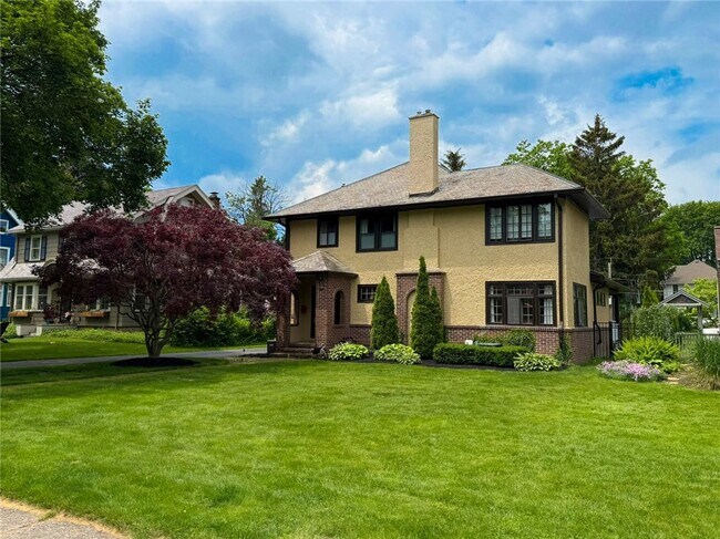 Photo - 299 Beresford Rd