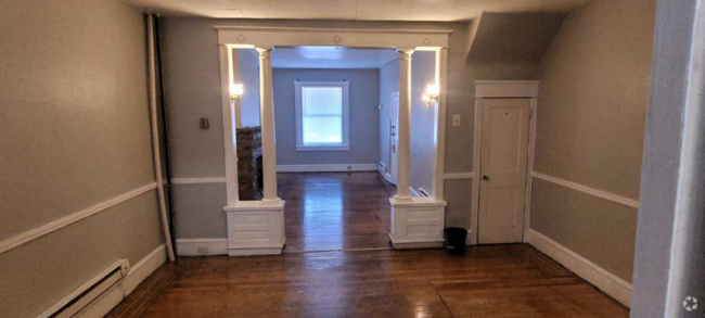 Building Photo - 3252 Frankford Ave Unit 1 Rental