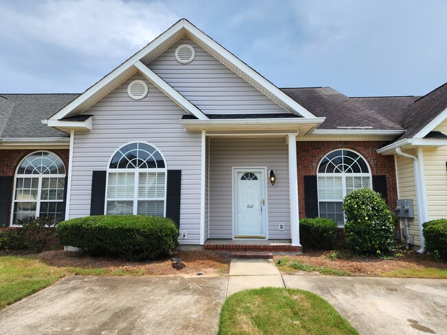 Building Photo - 102 Palmer Ct Rental