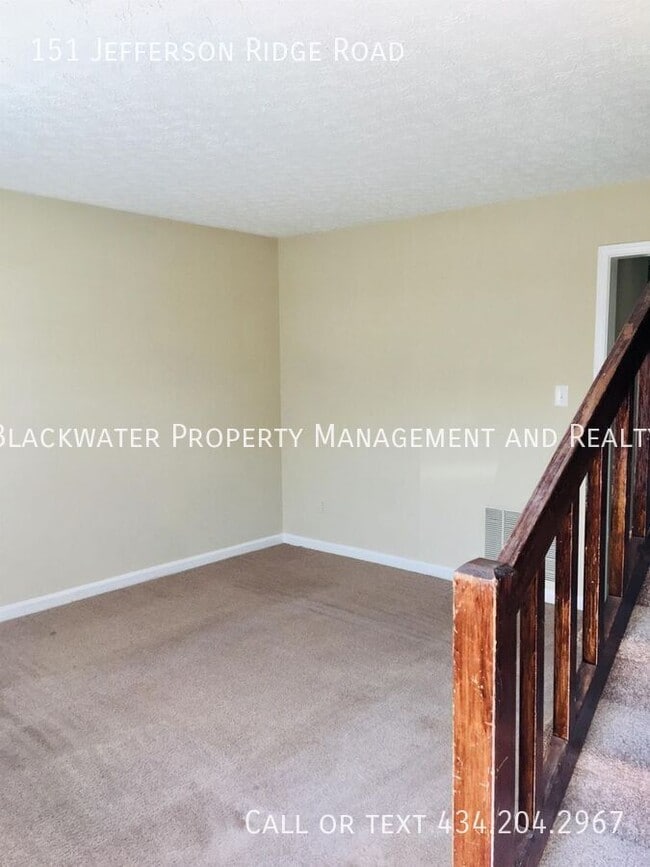 Photo - 151 Jefferson Ridge Rd