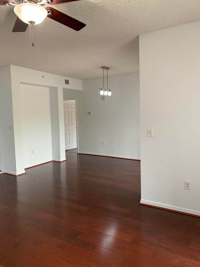 Photo - 2811 Grande Pkwy Unit 202