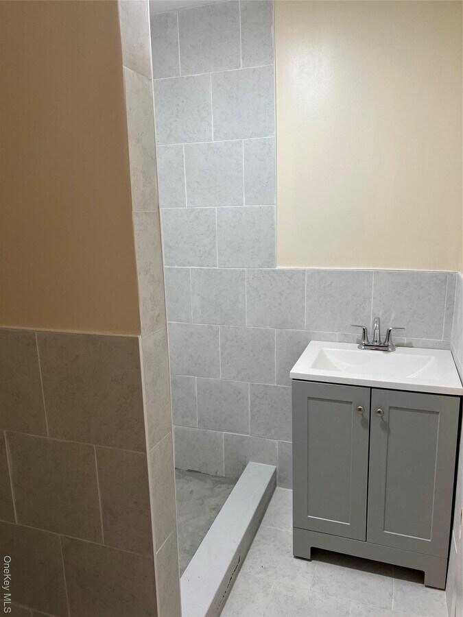 Photo - 32 Wellington St Unit 1