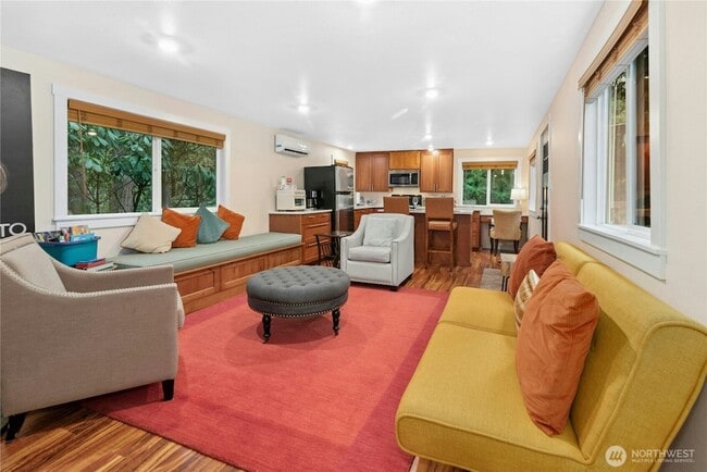 Photo - 3012 E Ames Lake Dr NE