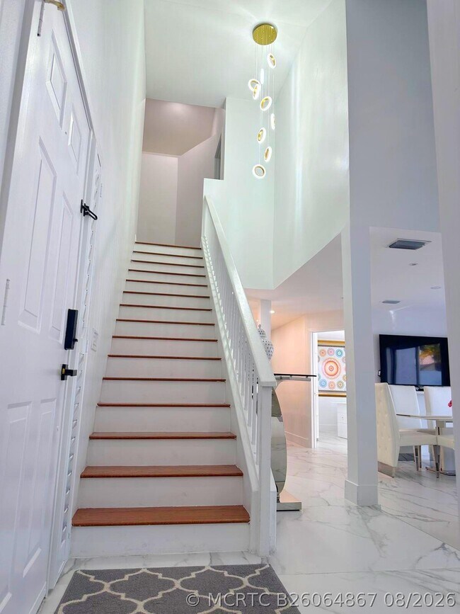 2252 NW 53rd St