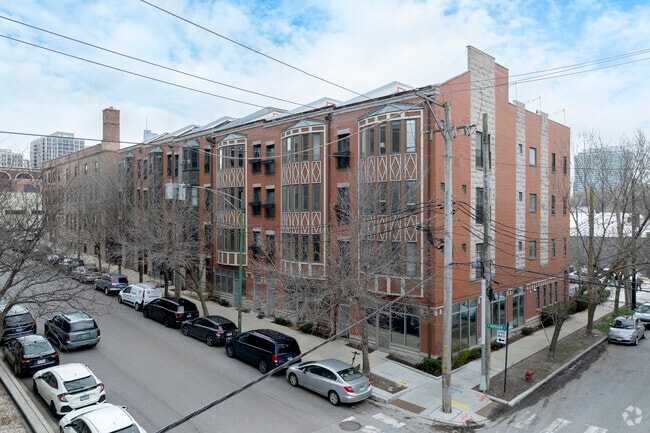 Photo - River West Condos