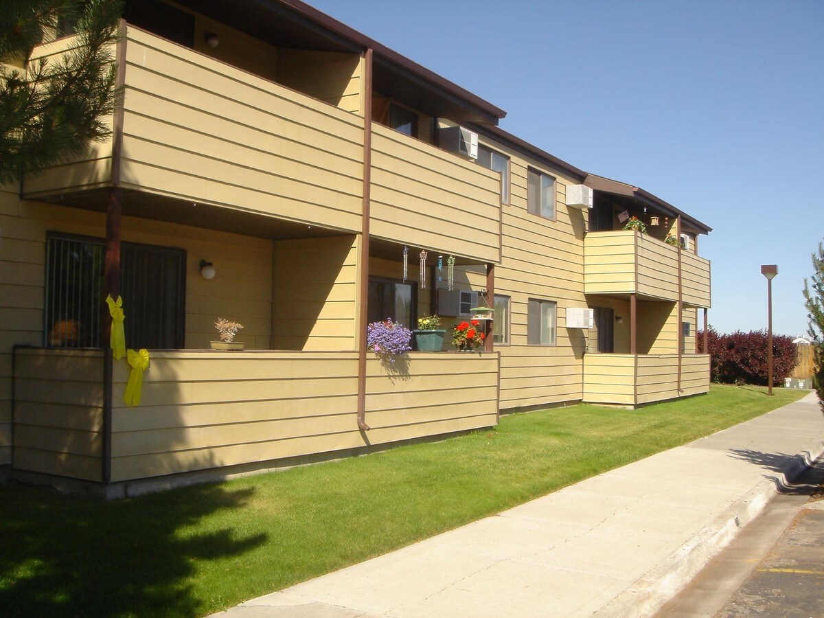 Photo - Sand Creek Apartments