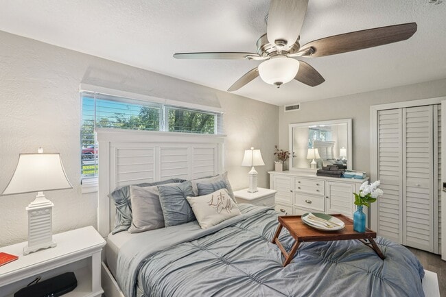 Riverwalk Apartments