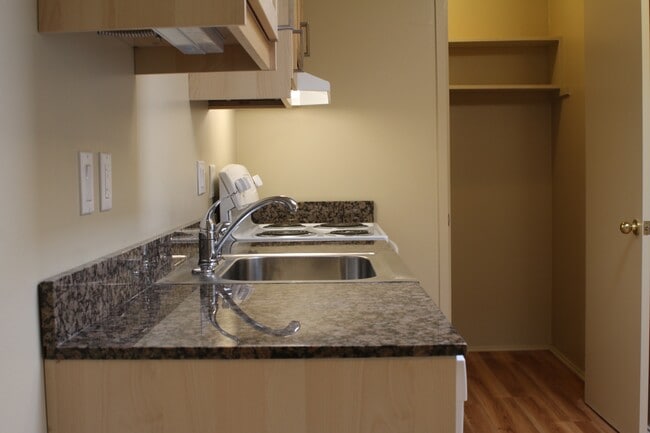 Camelot Apartments