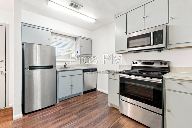 Springhill Apartments