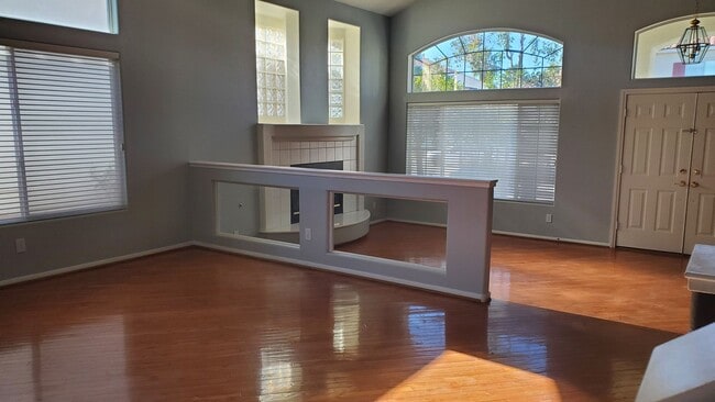 Photo - 4 bedroom