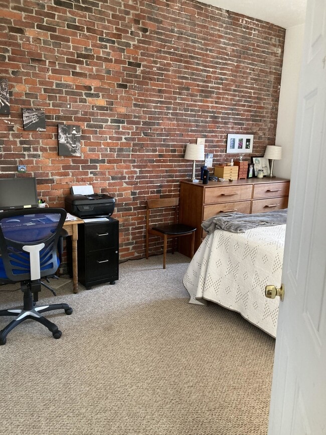 Photo - 752 Tremont St