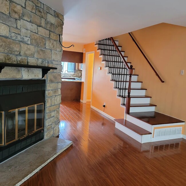 Photo - 9326 W Ontario Dr