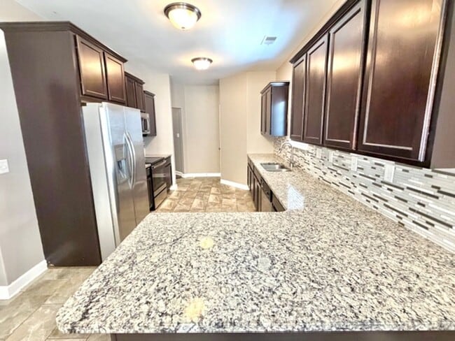 Photo - GlenlaurelWay7567 Unit 1
