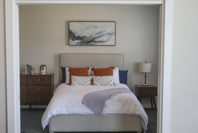 888 Fourth Street Apartments, LLC