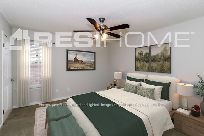Photo - 239 Periwinkle St