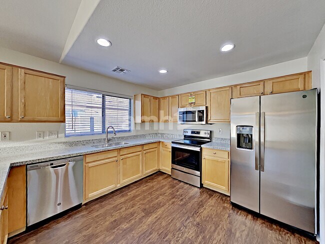Photo - 13984 N 134th Dr