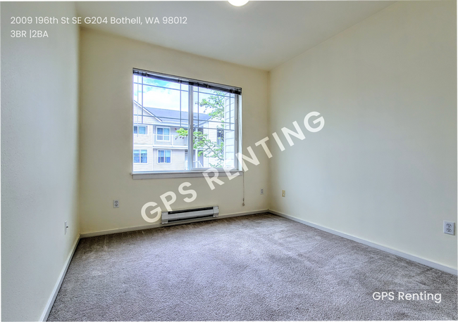 Photo - 2009 196th St SE