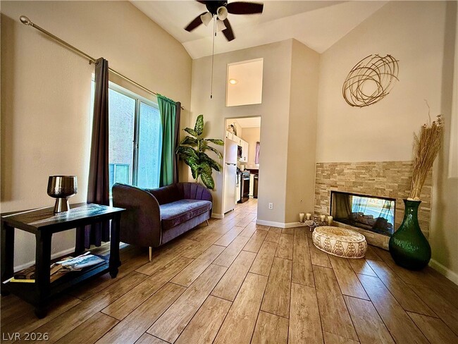 Photo - 2033 Riderwood Ave