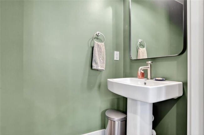 Photo - 1220 Oxley Pl NW