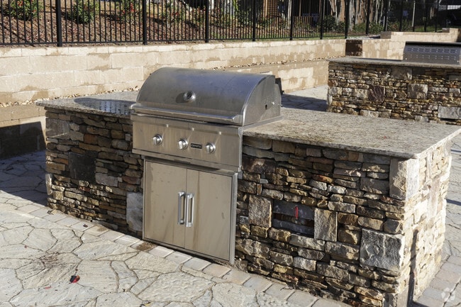 Photo - CollegePlace Clemson