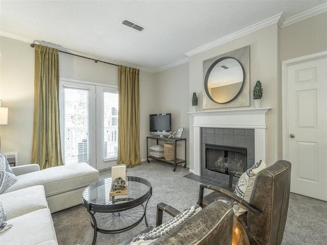 Photo - The Avenues of Lakeshore