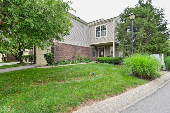 Photo - 9477 Aberdare Dr
