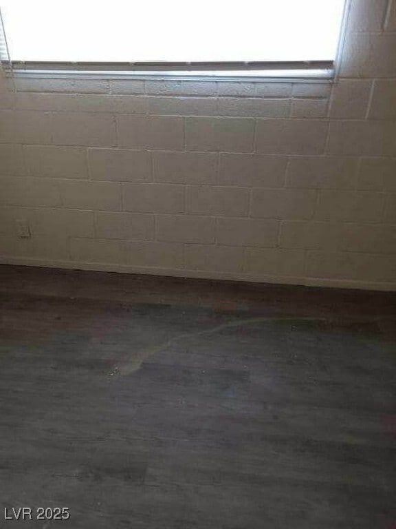 Photo - 301 Lance Ave