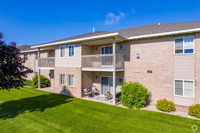 Photo - Elm Grove Apartments