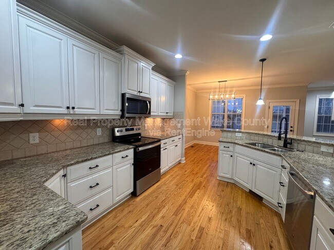 Photo - 441 Heritage Village Ln