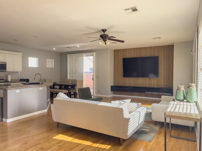 Photo - 3610 Pinnate Dr