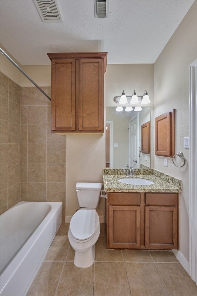 Photo - 2526 Bevis St