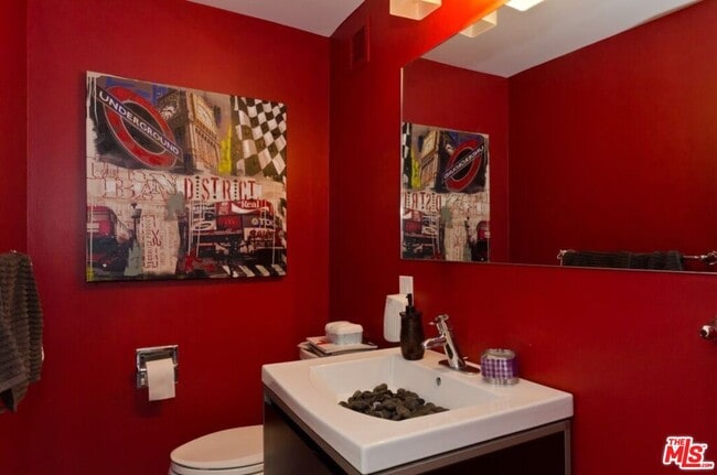 Photo - 7250 Franklin Ave Unidad 901