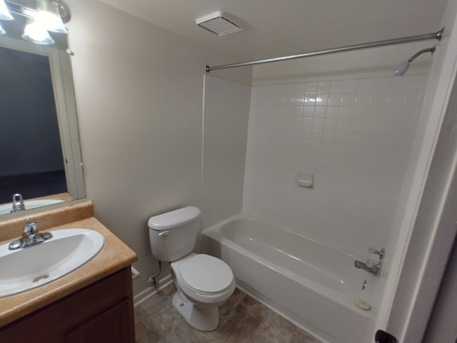 Photo - 600 Reusens Rd Unit J109