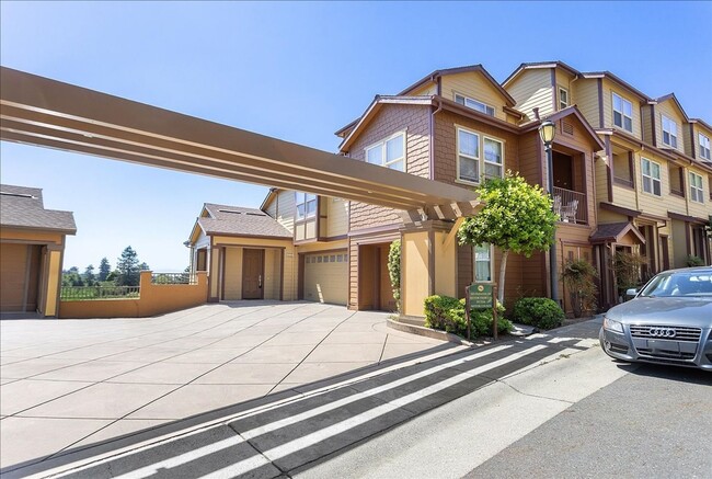 Photo - 6028 Old Quarry Loop