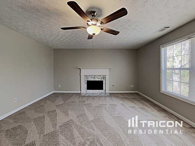 Photo - 65 Cascade Ct