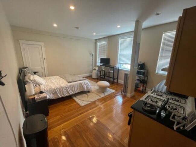 Building Photo - Allston Studio Apartment - 1/15