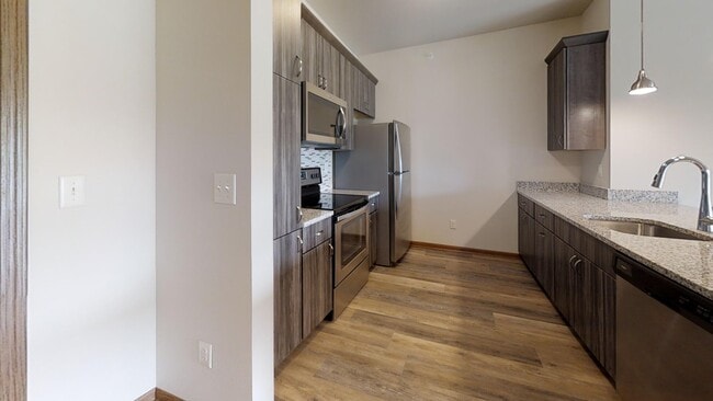 Photo - N115W16170 Saxony Village Blvd