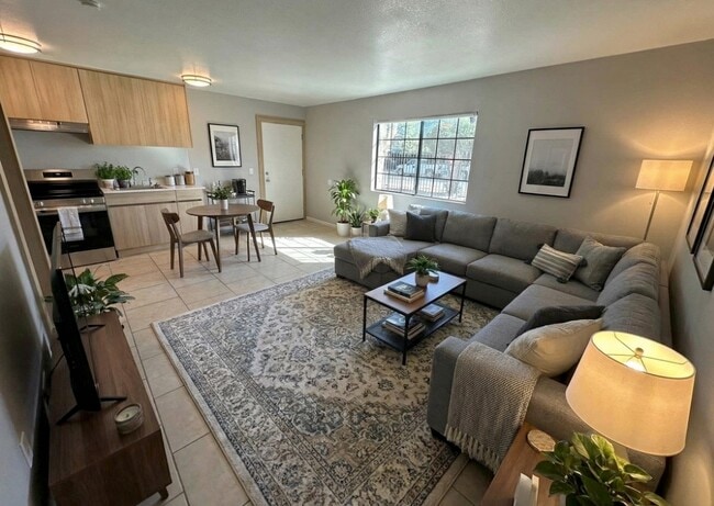 Photo - San Miguel Town Apartments