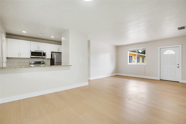 Photo - 532 SW 79th Ave Unit 532