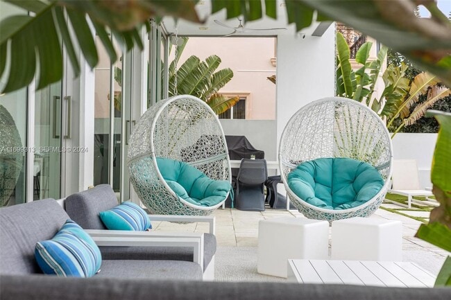 Photo - 323 Atlantic Isle