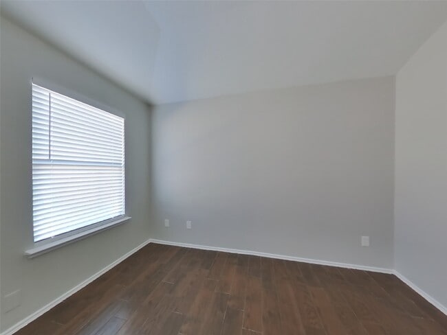 Photo - 7214 Winter Song Dr