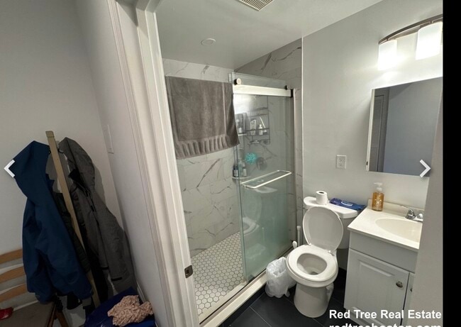 Photo - 1408 Beacon St Unit 1