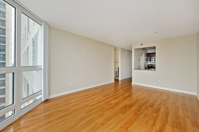 Photo - Hyde Park Tower