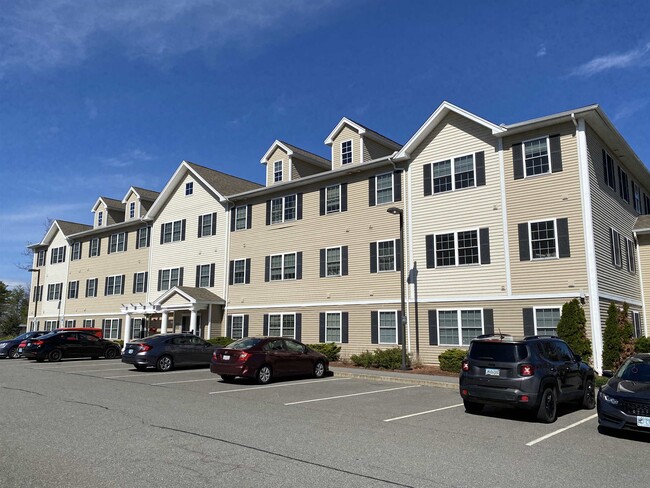 Building Photo - 10 Sentinel Court Unit 301
