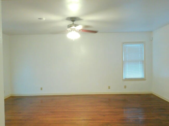 Photo - 1017 Sorrell St